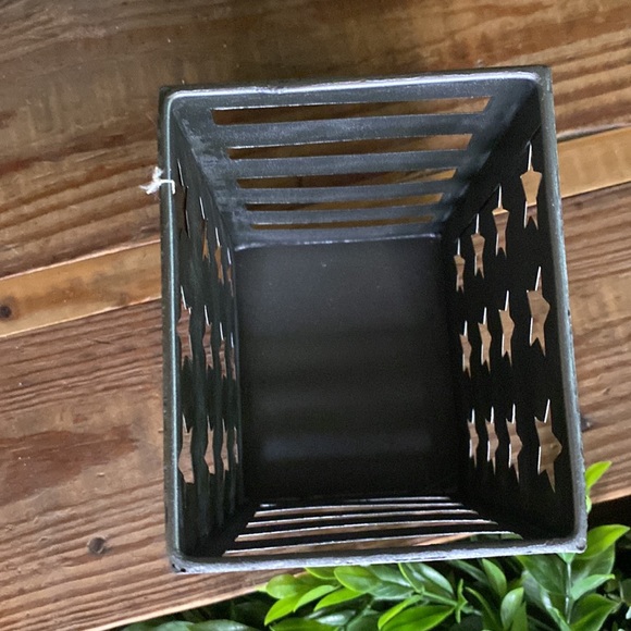 Pottery Barn Galvanized Outdoor Stars and Stripes Luminary - Picture 10 of 16